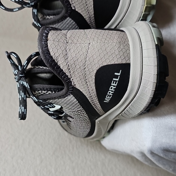 Merrell Bravada Hiking Black and Gray Sneakers - Picture 10 of 13